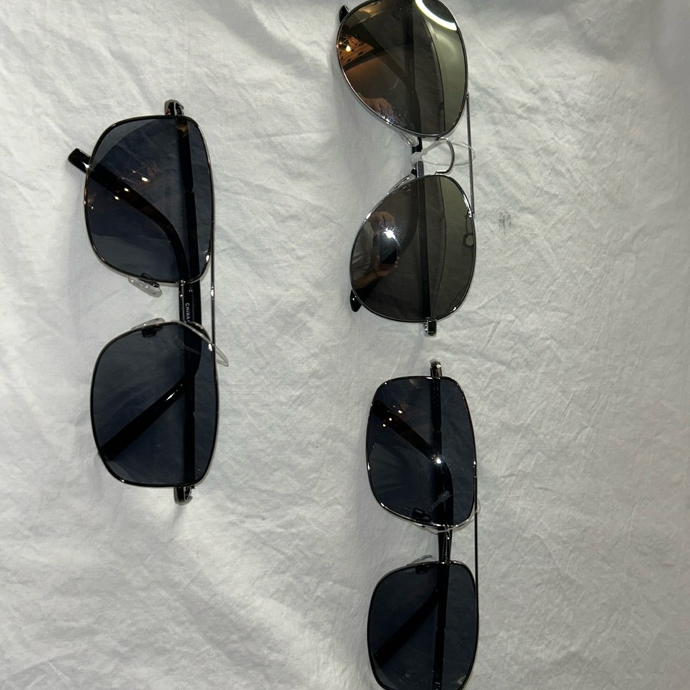 Unbranded glasses